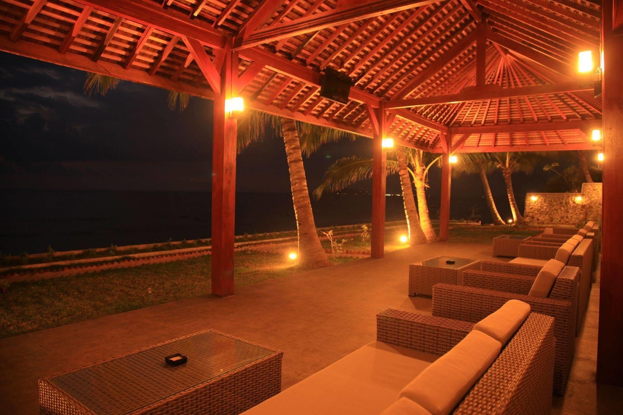 Lima Satu Resort Pemenang Εξωτερικό φωτογραφία